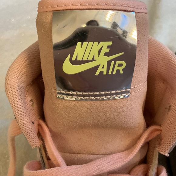 Women’s Nike Air Jordan P(her)spective high top shoes size 11 - Picture 1 of 4